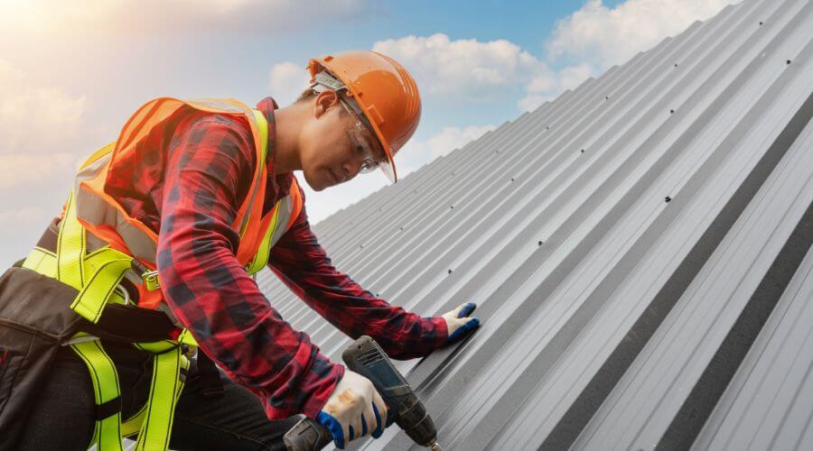 Owens Corning roofing contractor in Lake Como, FL
